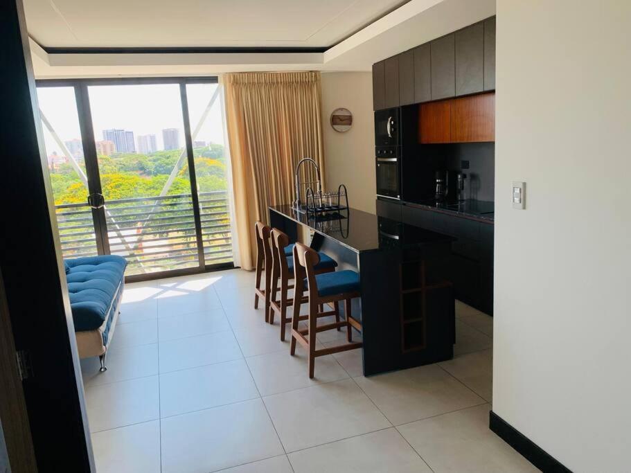 Apartamento Departamento Con Vista De Lujo Santa Cruz de La Sierra Exterior foto